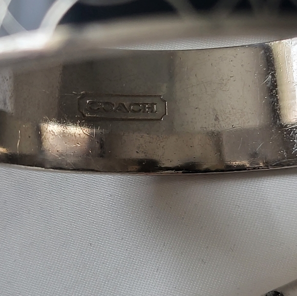 Authentic Coach bangle bracelet - Picture 3 of 4